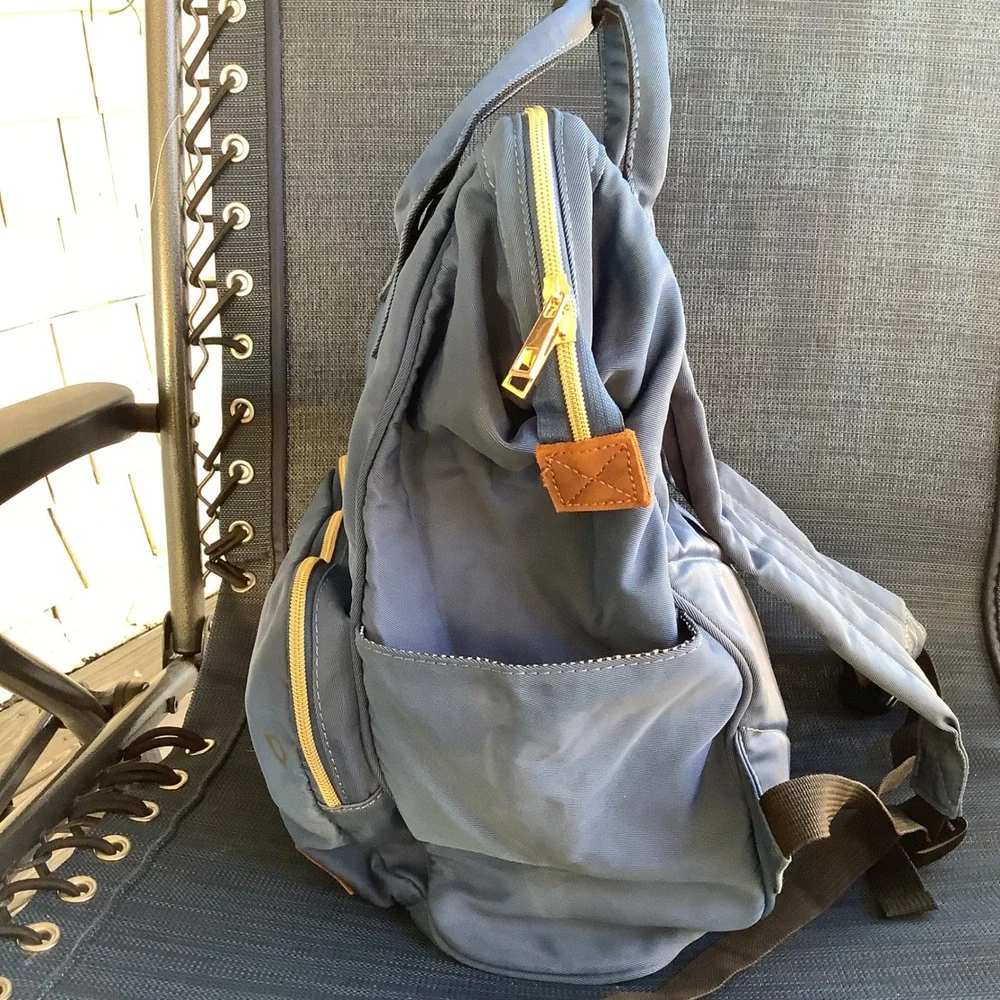 Veegul Wide Open Doctor Style Backpack Blue Nylon Striped Lining Travel Bag